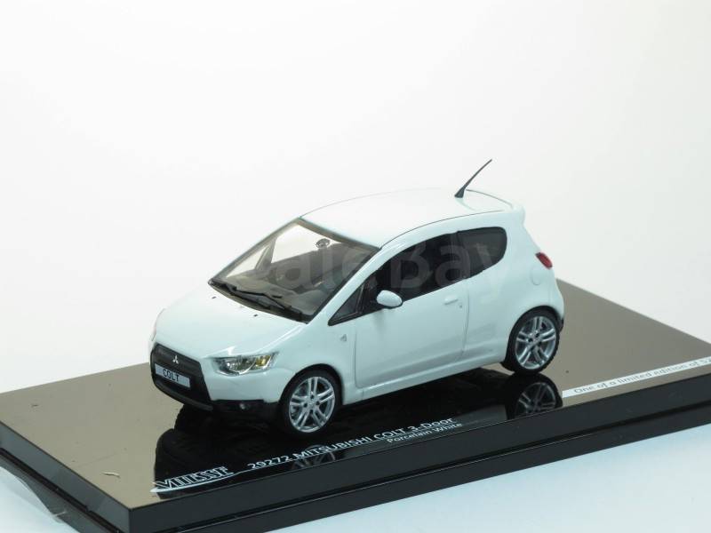 Mitsubishi Colt (Z30), 3-door, white, limited edition 525 pcs | Аукцион ...