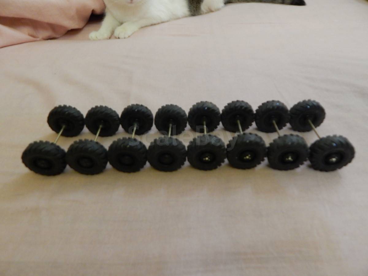 Колеса МАЗ-7310 1/43 | Аукцион масштабных и сборных моделей