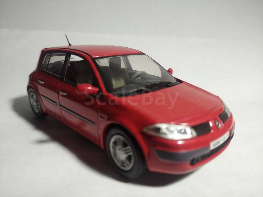 diecast megane 2