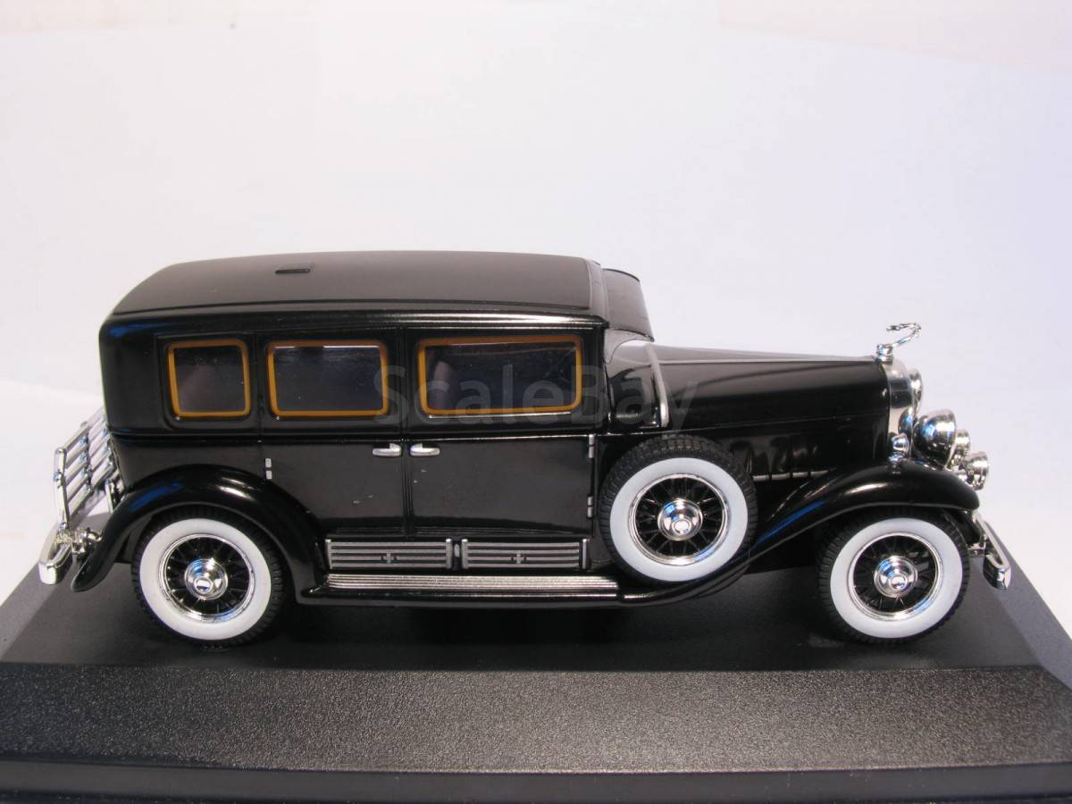 Cadillac V16 Lwb Imperial Sedan Al Capone 1930 Ixo Altaya Aukcion Masshtabnyh I Sbornyh Modelej