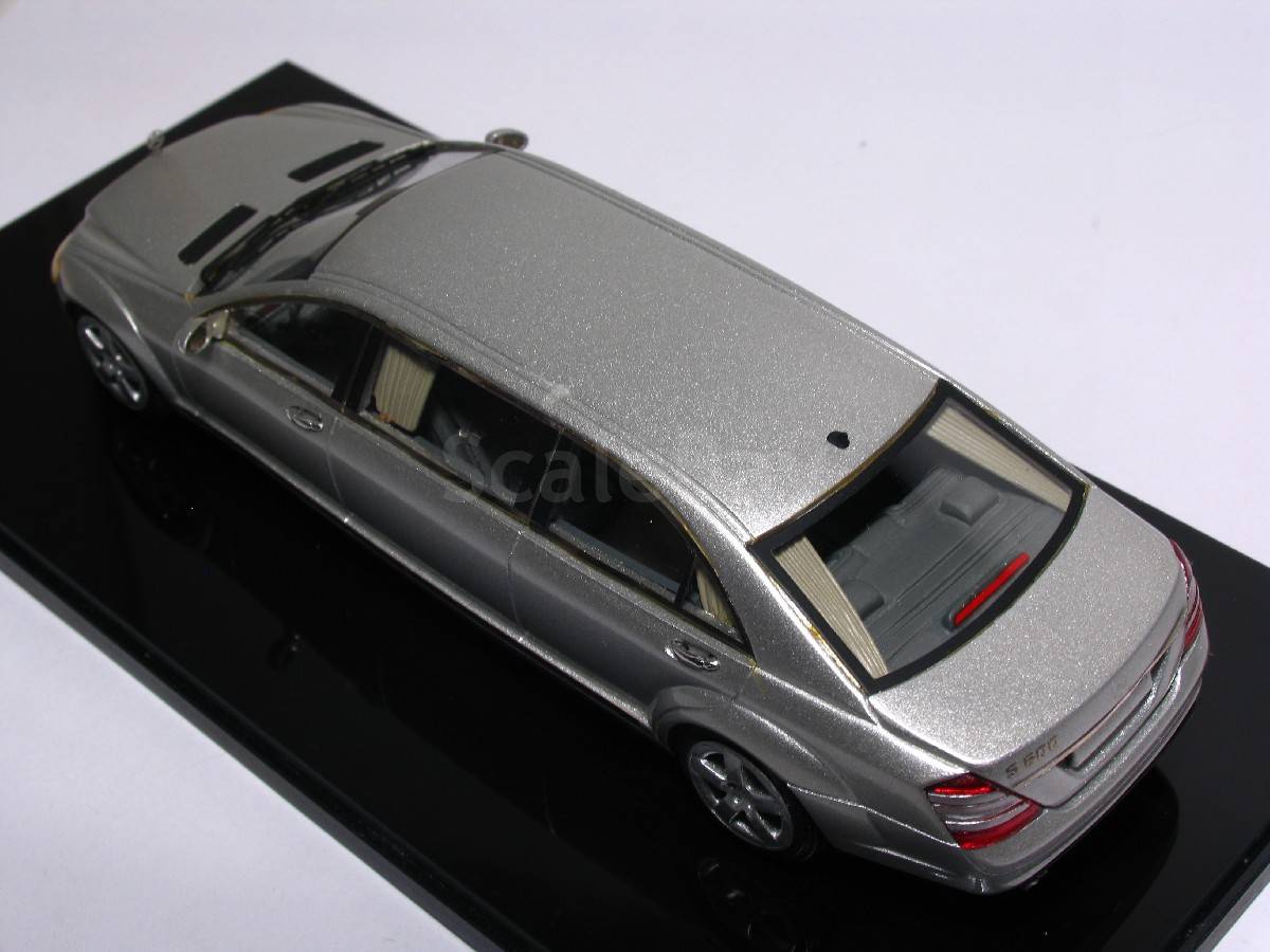 Mercedes Benz Pullman w221