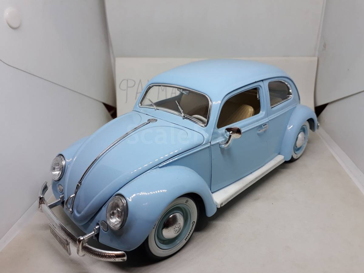 VOLKSWAGEN Coccinelle Beetle Année 1955 1,000,000 th Échelle 1/18 made in Italy Bburago en très bon état Occasion en état Sans boîte d'origine - Collection
