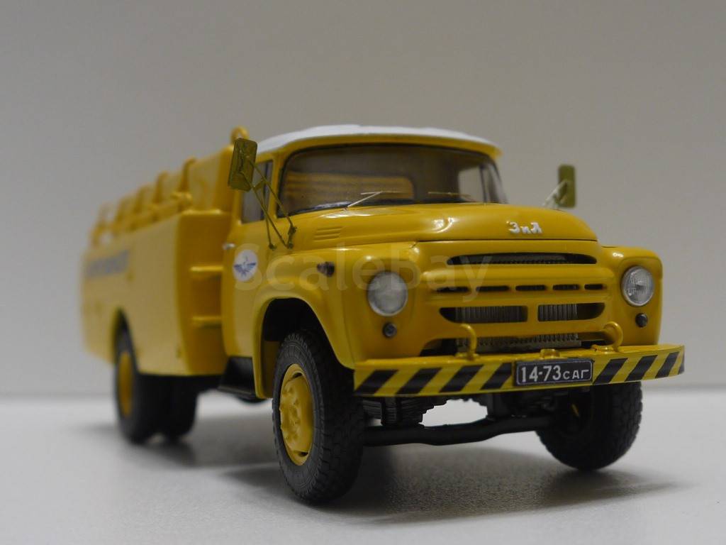 ЗиЛ-130 АПА-50 1-43 из КИТа AVD | Аукцион масштабных и сборных моделей
