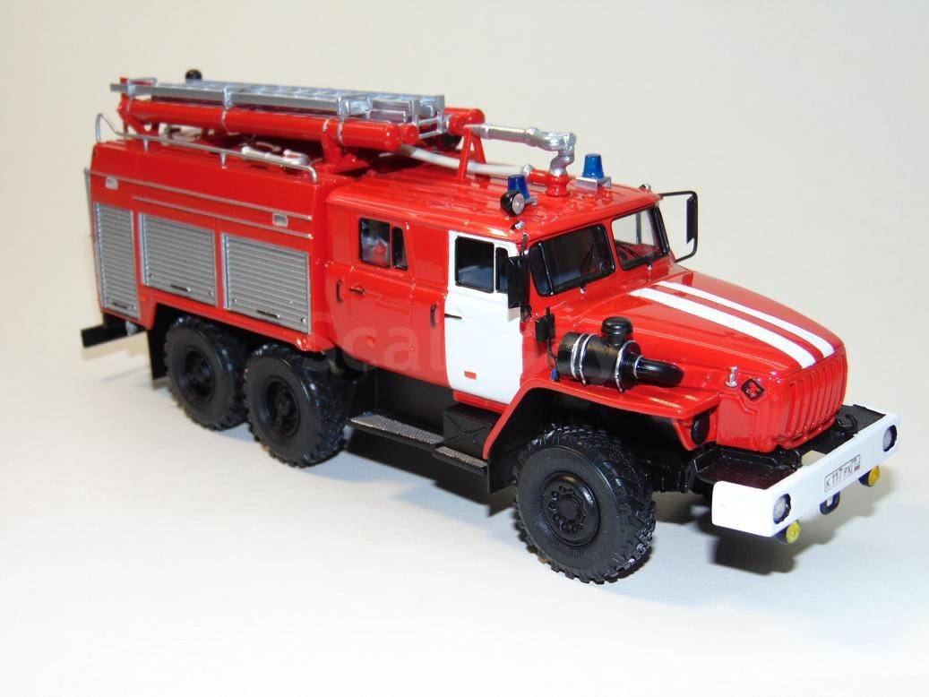Сборная модель пожарная цистерна ац-40 (4320) пм-102в. Урал 5557 1 43. Модель пожарного урала. 0-100 урал 4320 1/43. Ац 7 5 урал 4320.