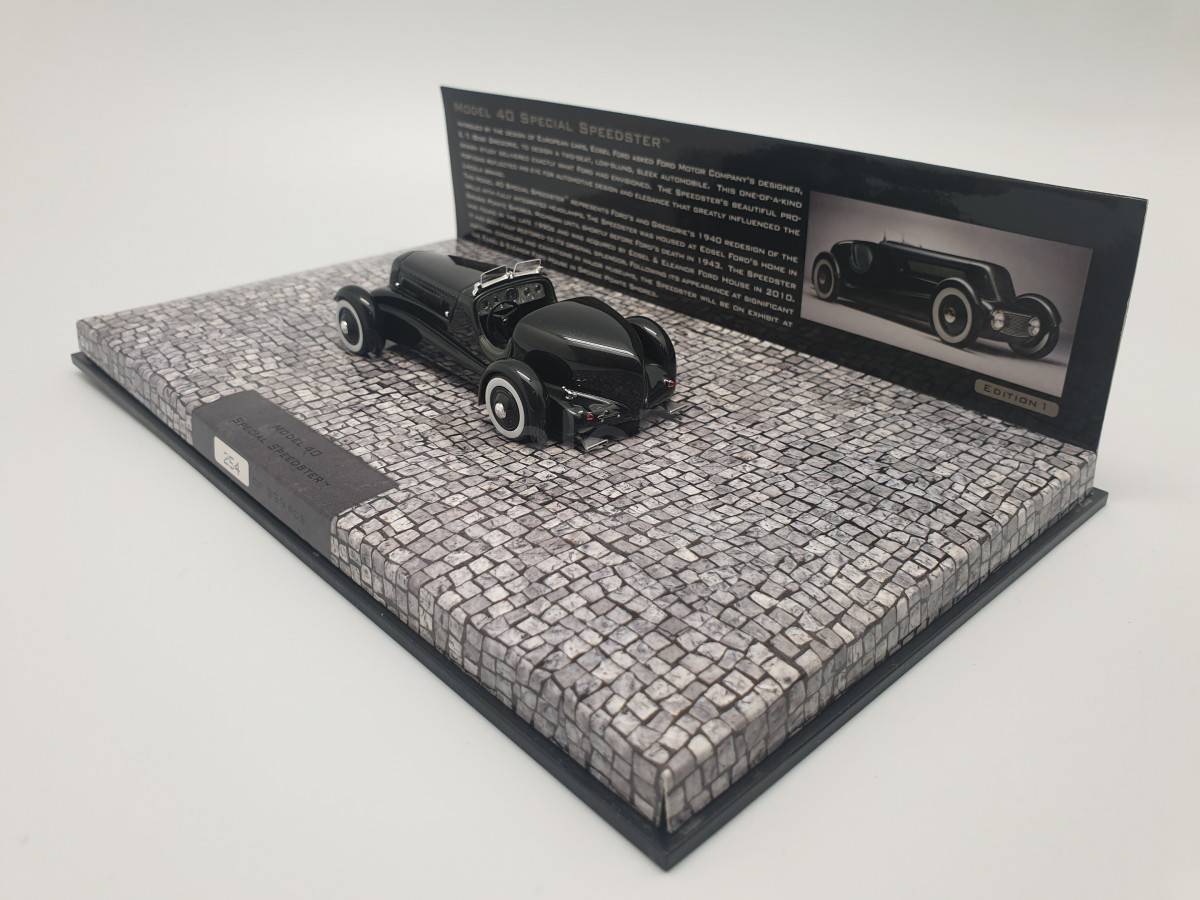 Ford 40 Special Roadster (Minichamps) 1:43