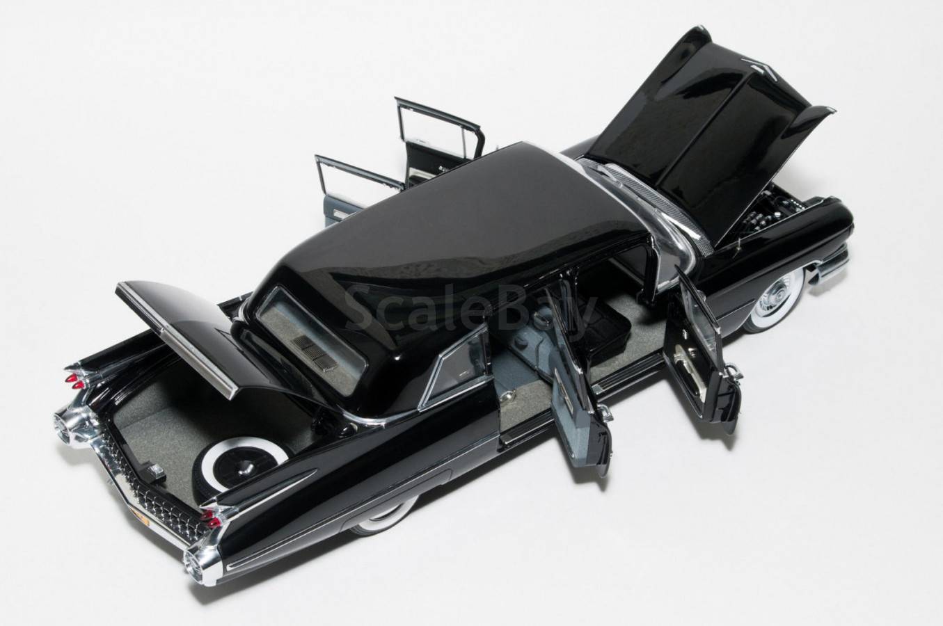 1/18 1959 Cadillac Series 75 Limousine Precision Miniatures | Аукцион ...