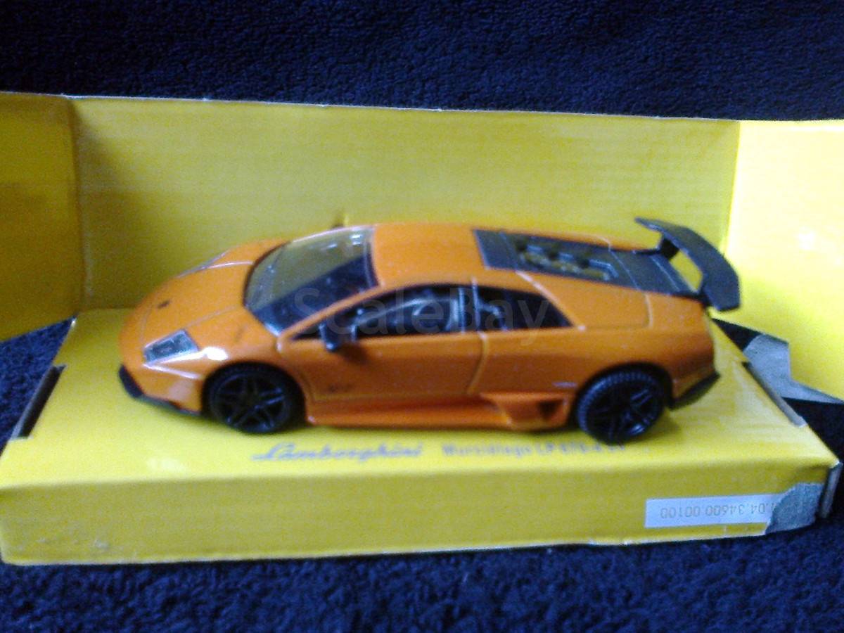Lamborghini Murcielago LP670-4 1:24 Scale Diecast Model Car In Yellow By Rastar