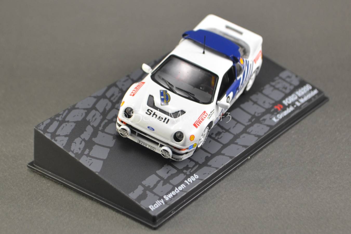 Minichamps 1/43 - Ford RS200 Rallye Suède Grundel Melander 1986 - Miniature Collection