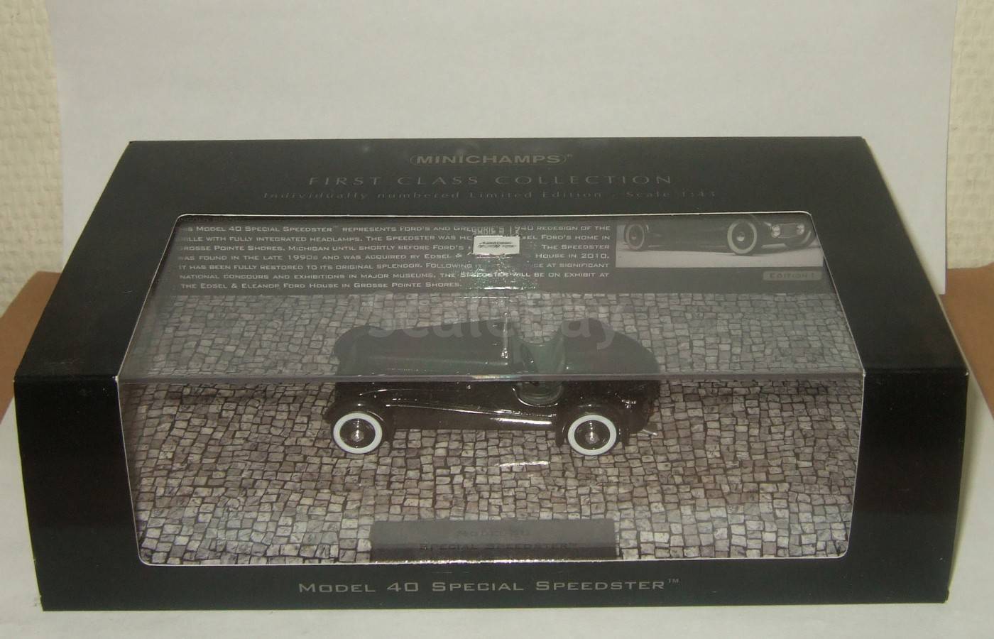 Ford 40 Special Roadster (Minichamps) 1:43