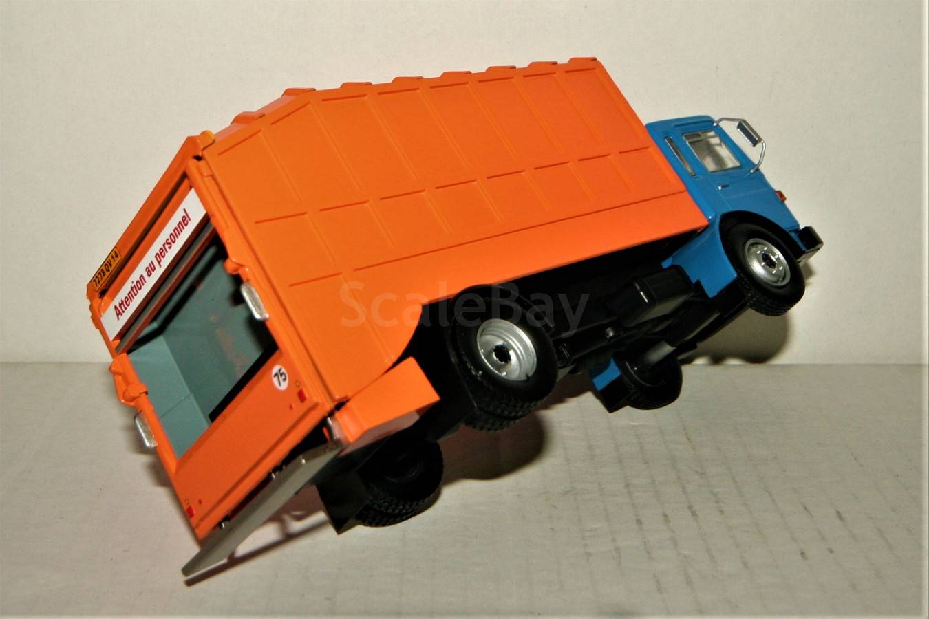 1/43 IXO CAMION Grue Poclain Saviem EUR 92,87 - FR