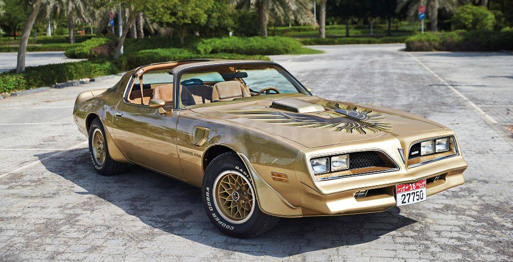 Р—РѕР»РѕС‚РѕР№ Pontiac Firebird