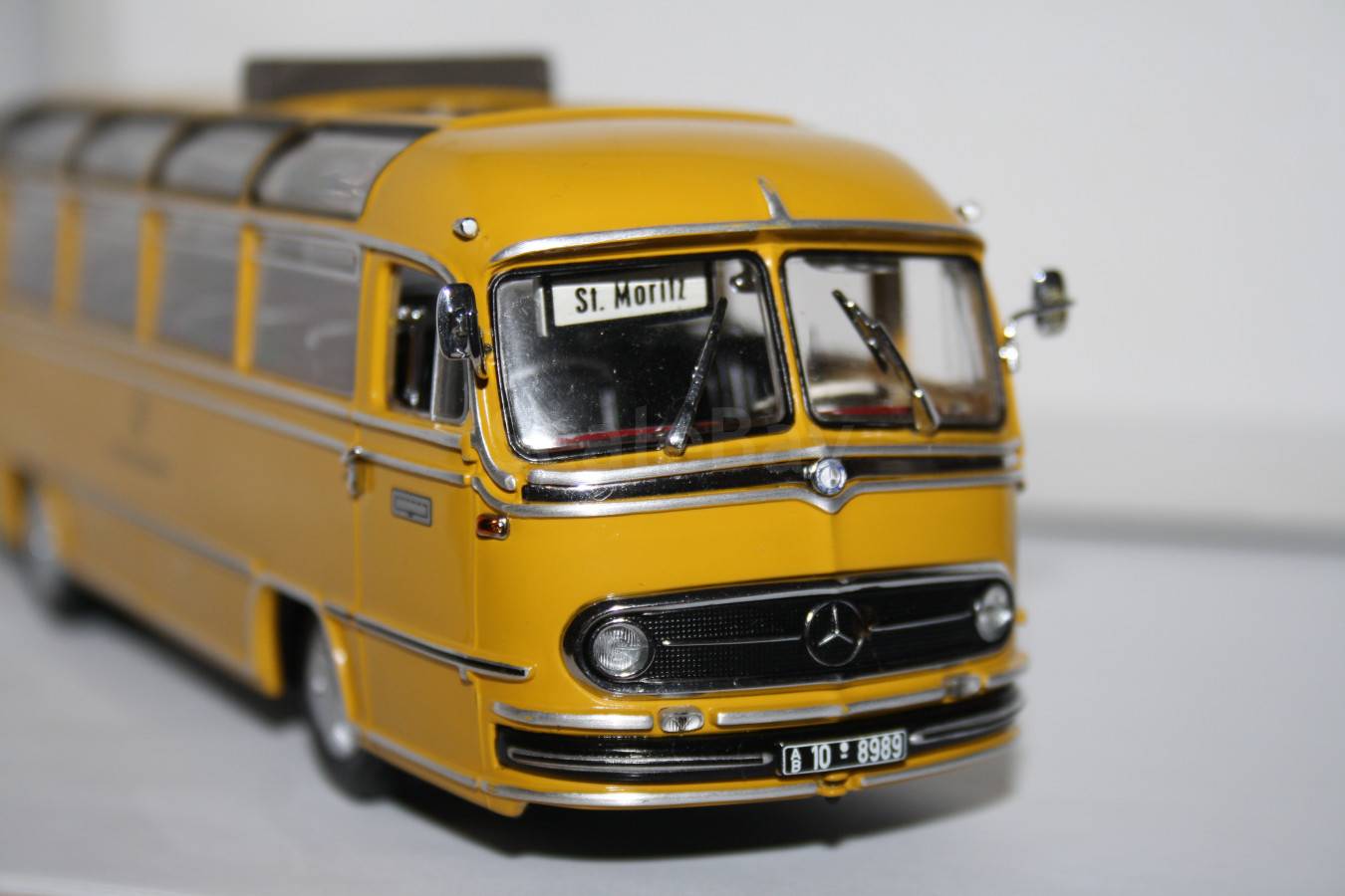 Mercedes Benz o 321 h