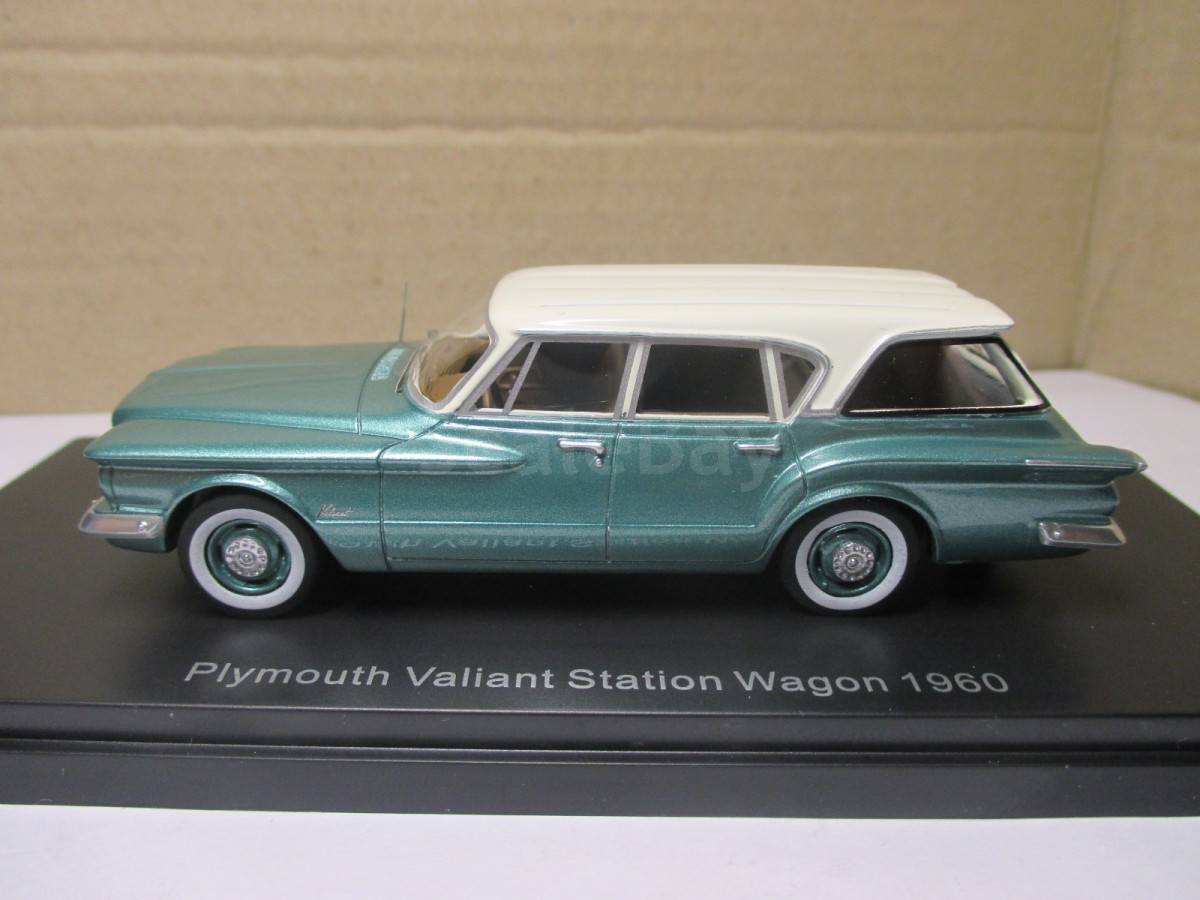 NEO 47115 PLYMOUTH Valiant Station WAGON 1960 metallic very rar 1/43 OVP EUR 85,00 - DE NEO 47115 PLYMOUTH Valiant Station WAGON 1960 metallic very rar 1/43 OVP EUR 85,00 - DE